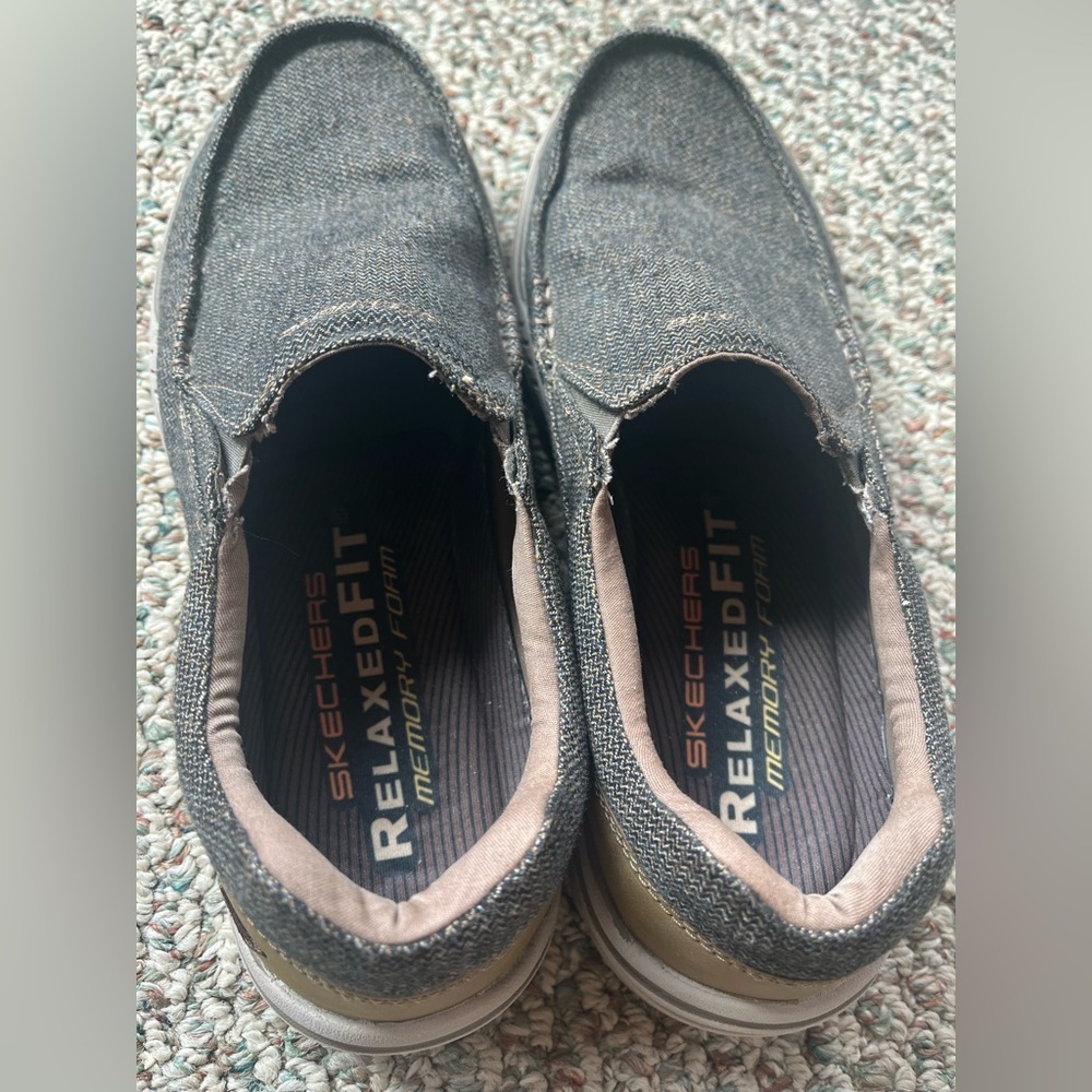 Skechers Relaxed Fit Memory Foam Slip On Shoes Sneaker Size 9 Black Tan Casual - Picture 6 of 11